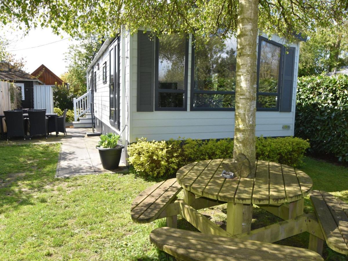 Cozy Chalet For 5P With Garden In A Lovely Area Near Goedereede Kültér fotó